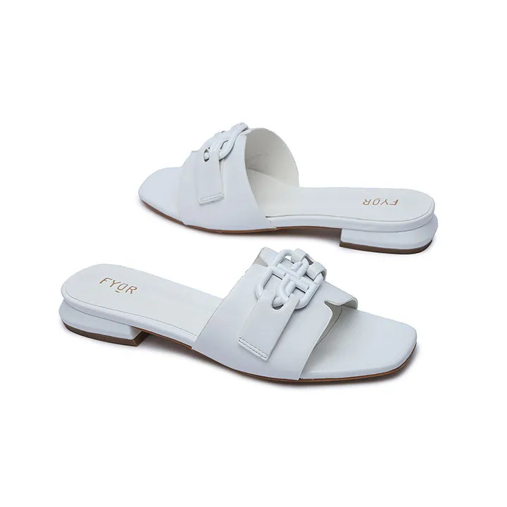 Chic Brooch Flat HL 229
