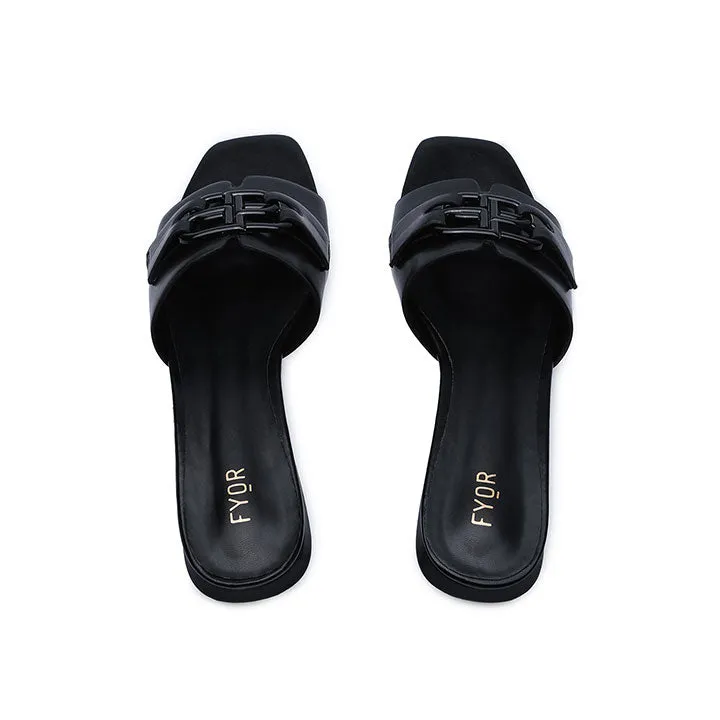 Chic Brooch Flat HL 229